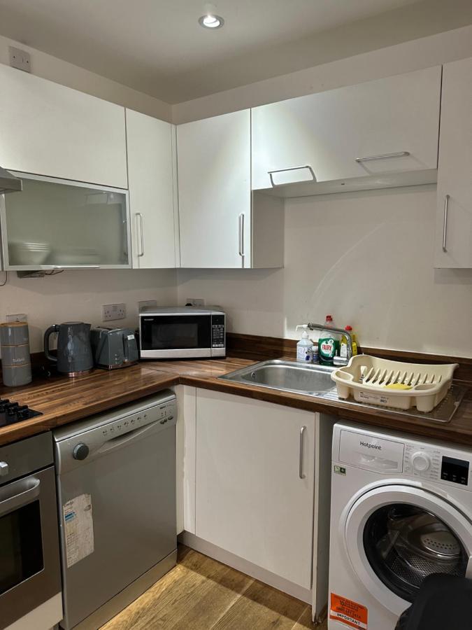 New Build 2 Bedroom With 2 Bath In Londýn Exteriér fotografie