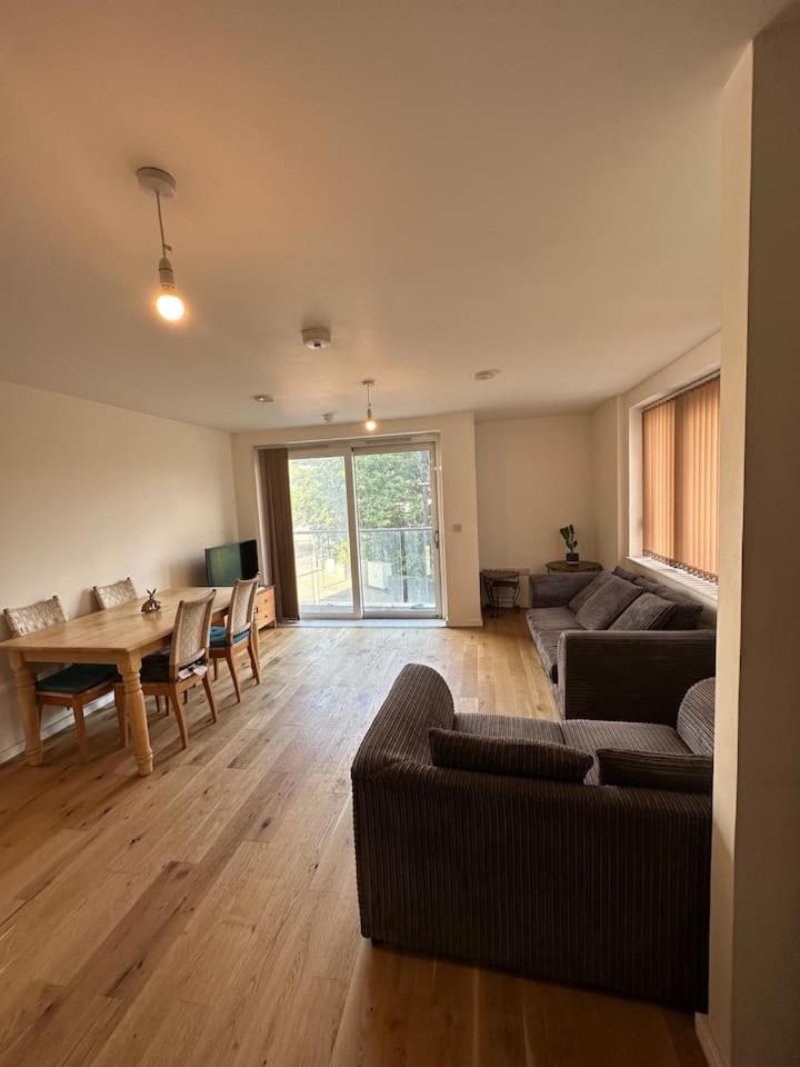 New Build 2 Bedroom With 2 Bath In Londýn Exteriér fotografie
